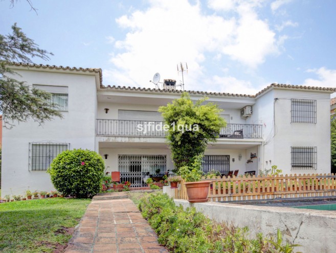 Appartement for sale in Nueva Andalucía, Marbella