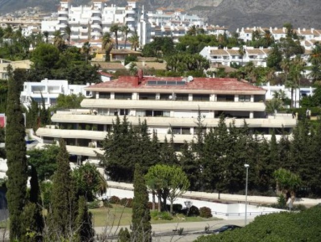 Comercial for sale in Puerto Banús, Marbella