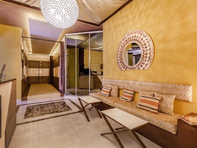 Commercial for sale in Puerto Banús, Marbella