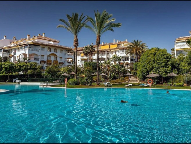 Appartement for sale in Nueva Andalucía, Marbella
