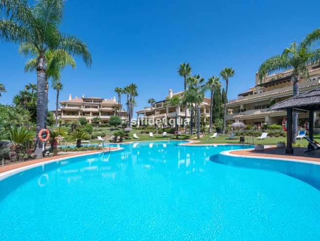 Appartement for sale in Nueva Andalucía, Marbella