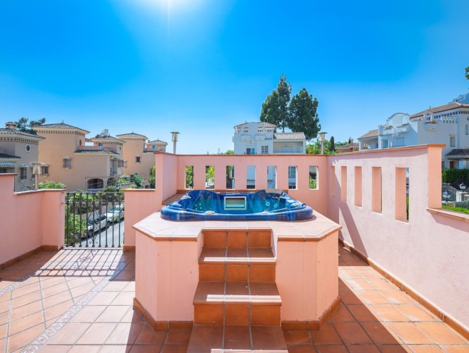 Villa for sale in Costa del Sol, Marbella