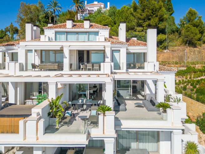 Apartamento for sale in Nueva Andalucía, Marbella