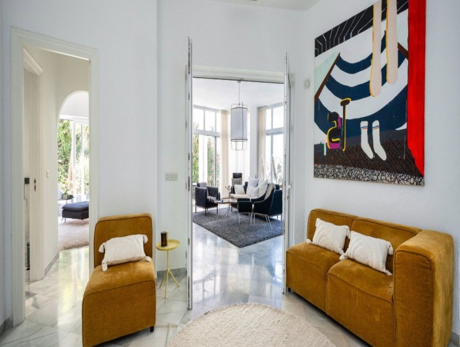 Villa for sale in Nueva Andalucía, Marbella