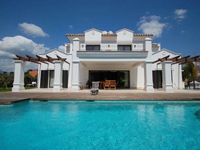 Villa for sale in The Golden Mile, Marbella