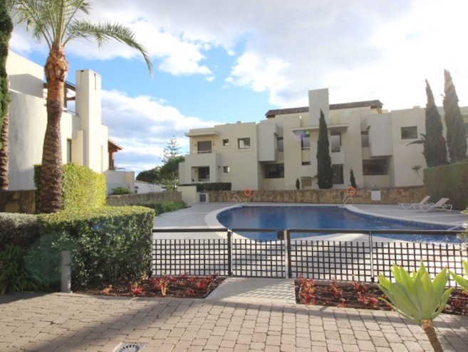 Apartment for sale in Sierra Blanca, Marbella