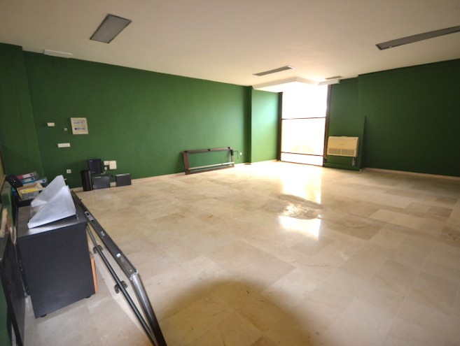Comercial for sale in Puerto Banús, Marbella