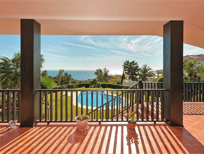 Villa for sale in La Capellania, Marbella