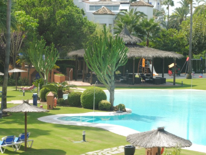 Apartamento for sale in Guadalmina Baja, Marbella