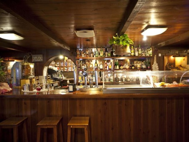 Comercial for sale in Nueva Andalucía, Marbella