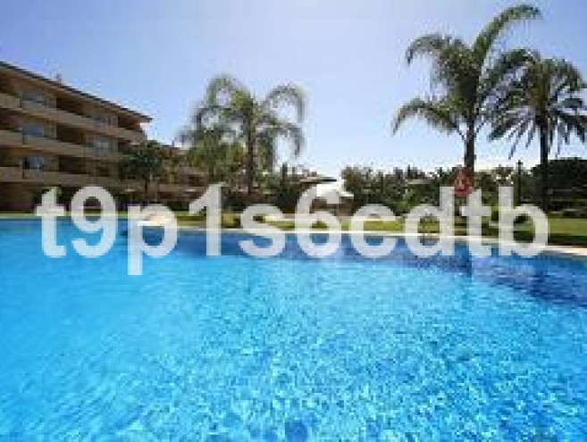 Apartamento for sale in Elviria, Marbella