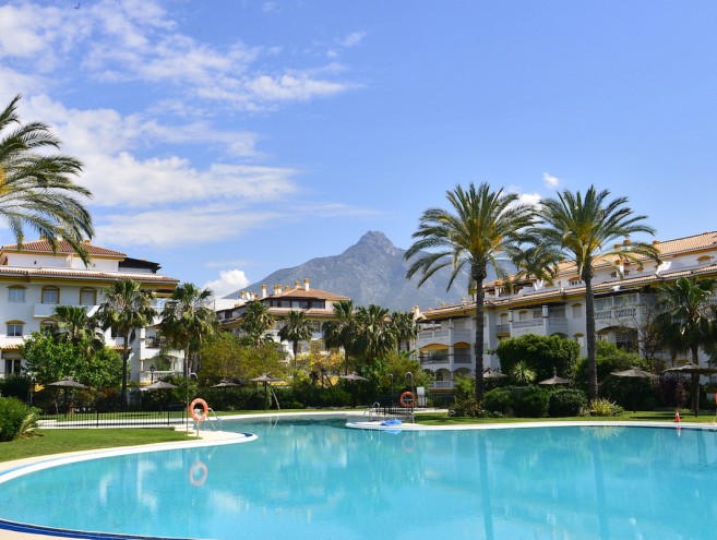Appartement for sale in Nueva Andalucía, Marbella