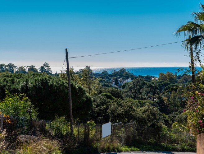 Terreno for sale in Elviria, Marbella