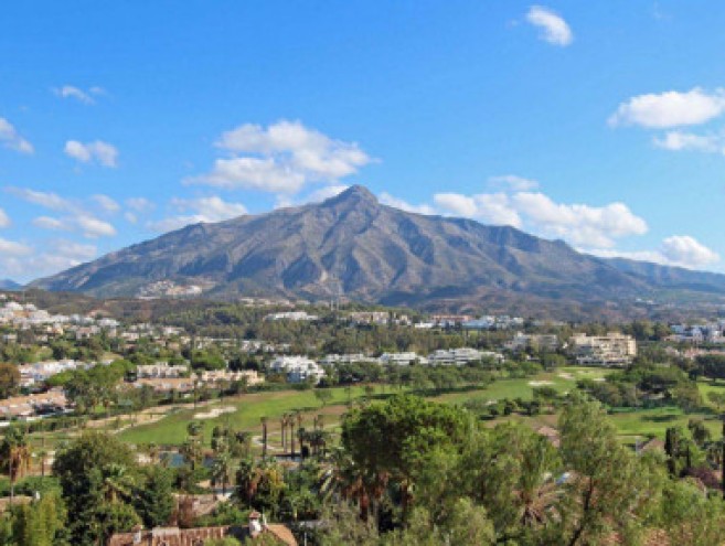 Appartement for sale in Nueva Andalucía, Marbella